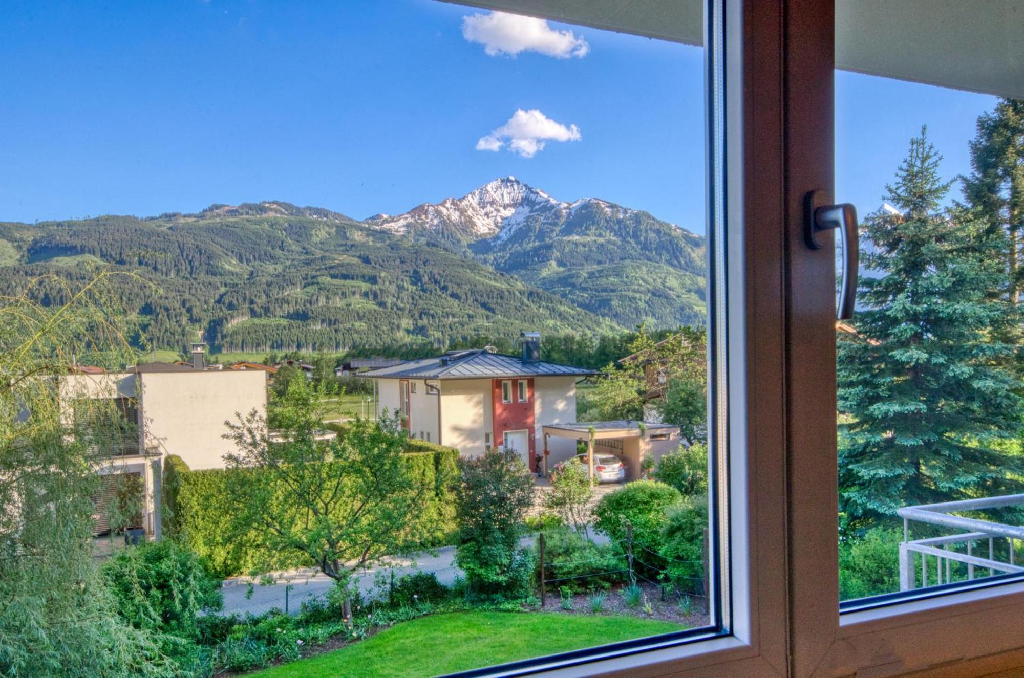 Apartment Leon - By Alpen Apartments Zell am See Luaran gambar