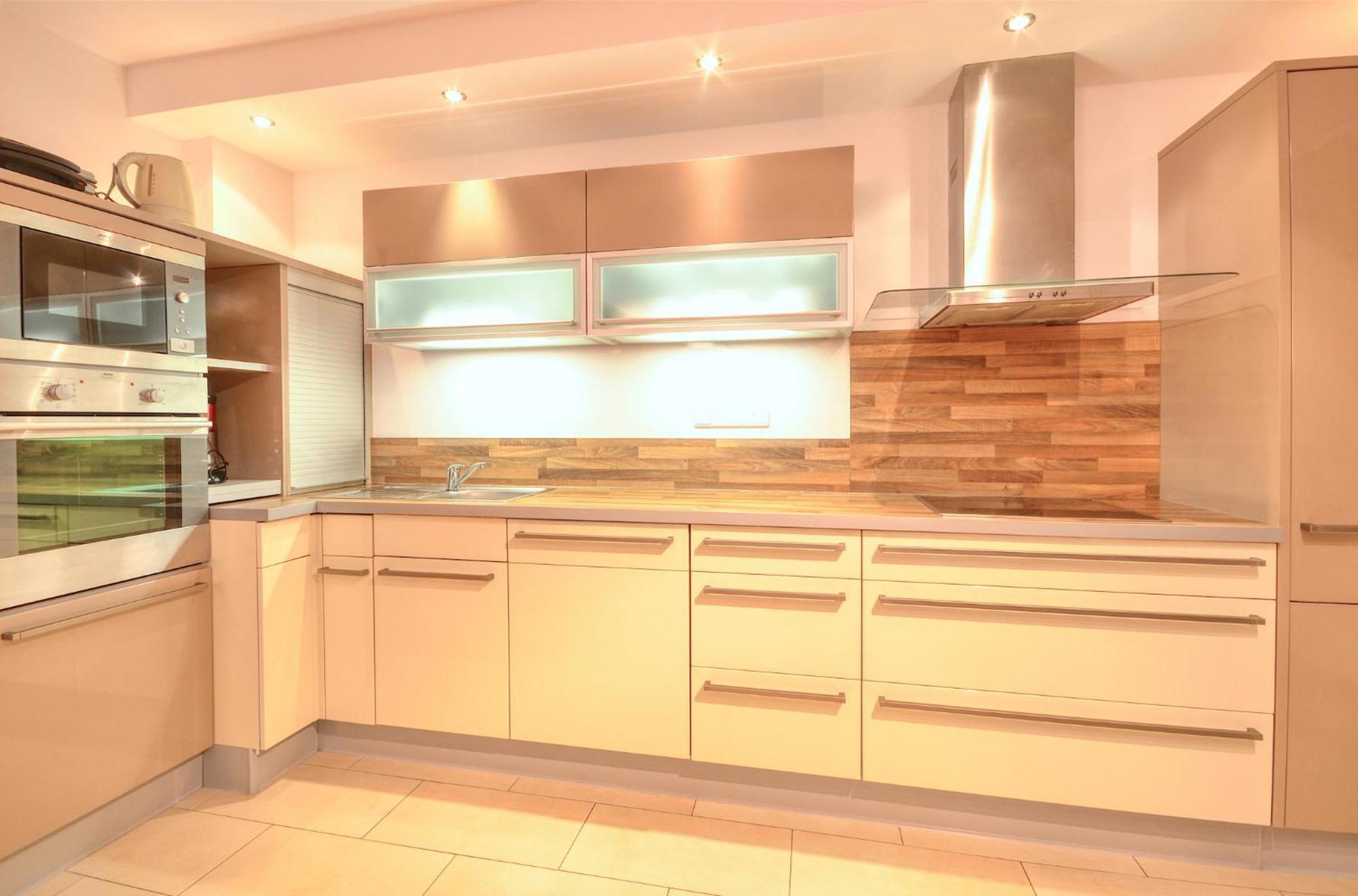 Apartment Leon - By Alpen Apartments Zell am See Luaran gambar